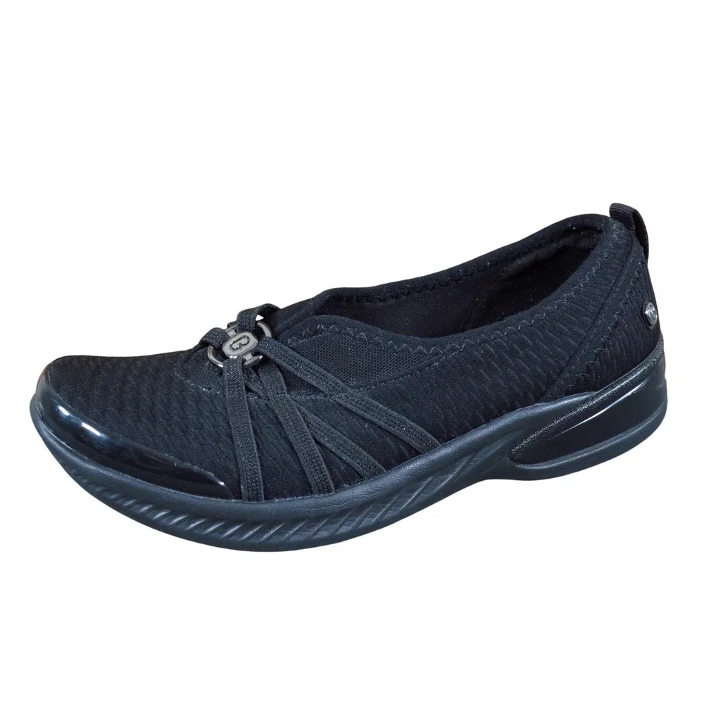 Bzees Niche Women Slip‎ On Walking Shoes Size 6 Casual Comfort Black Fabric